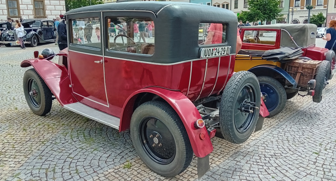 11-Tatra zezadu.jpg